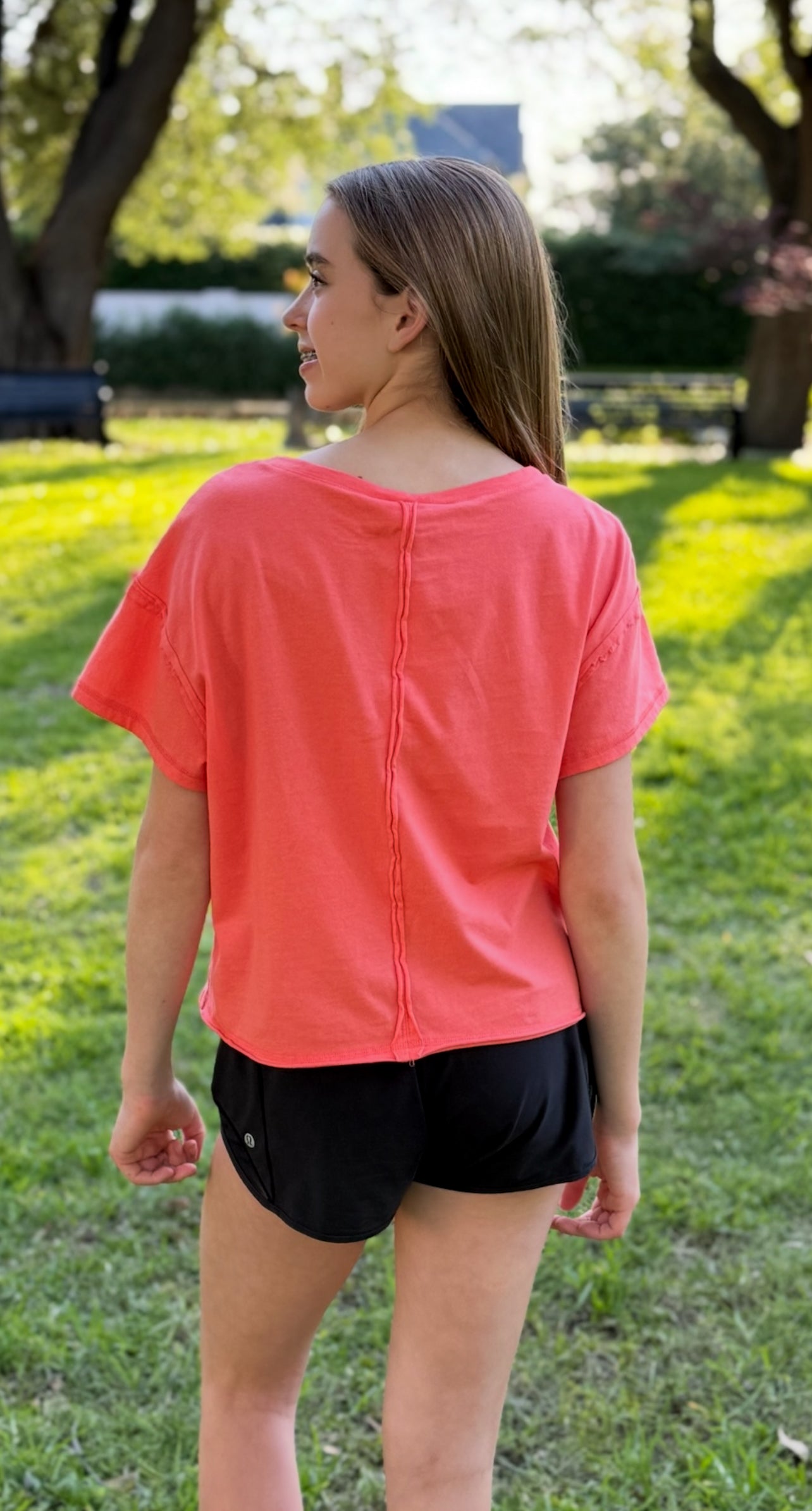 ROUND NECK T-SHIRT-CORAL - Yelete