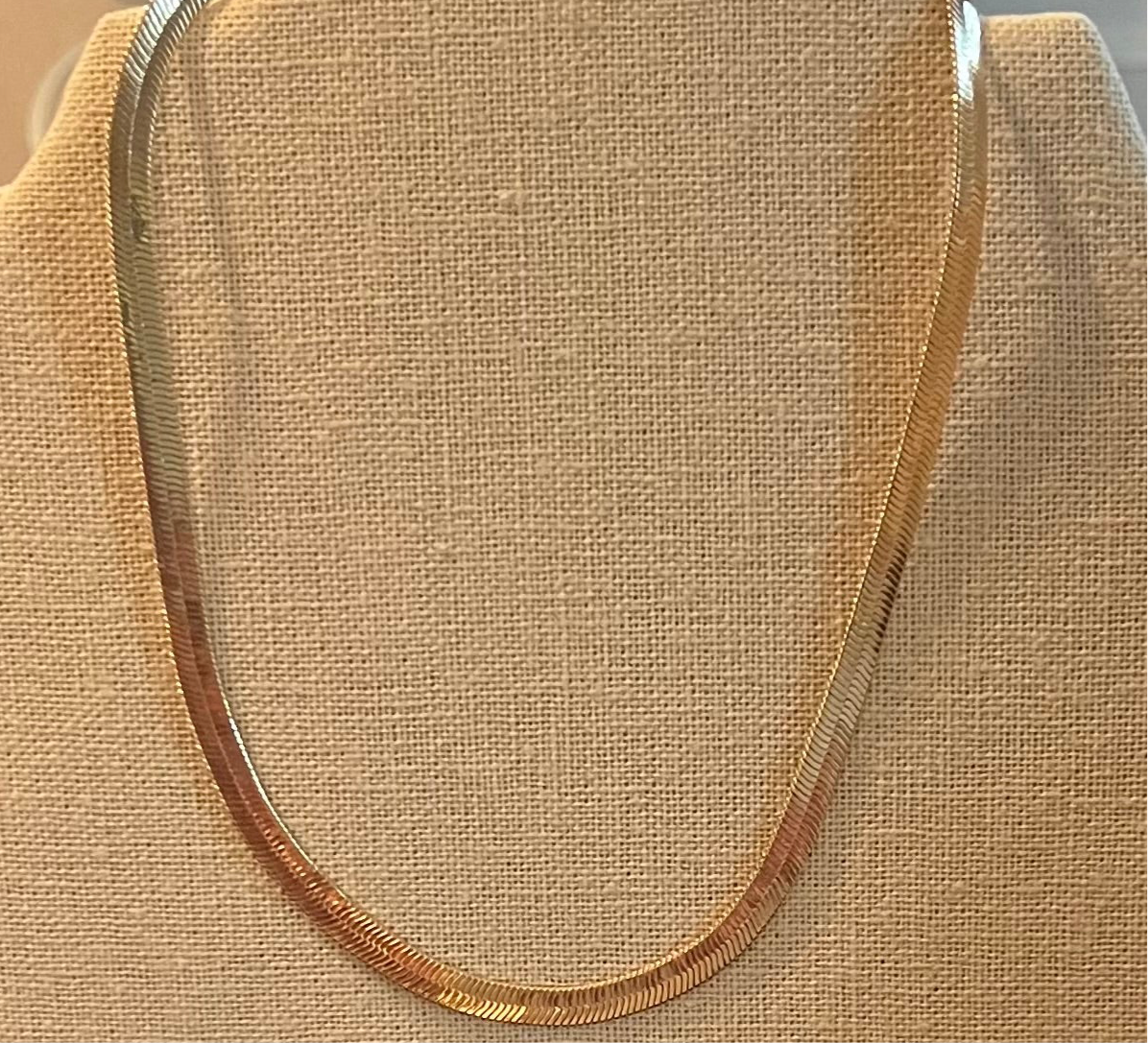 Gold dipped S link necklace