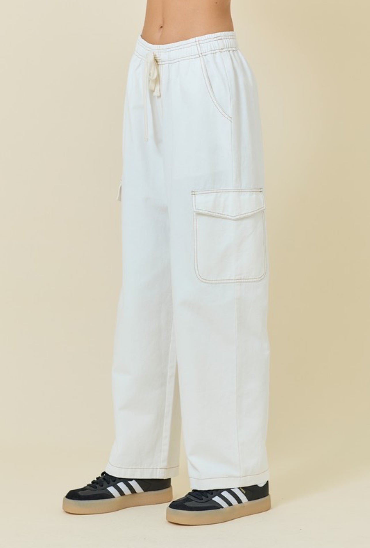 OFF WHITE WASHED DENIM CARGO PANTS WITH POCKET DETAILS by Day+Moon