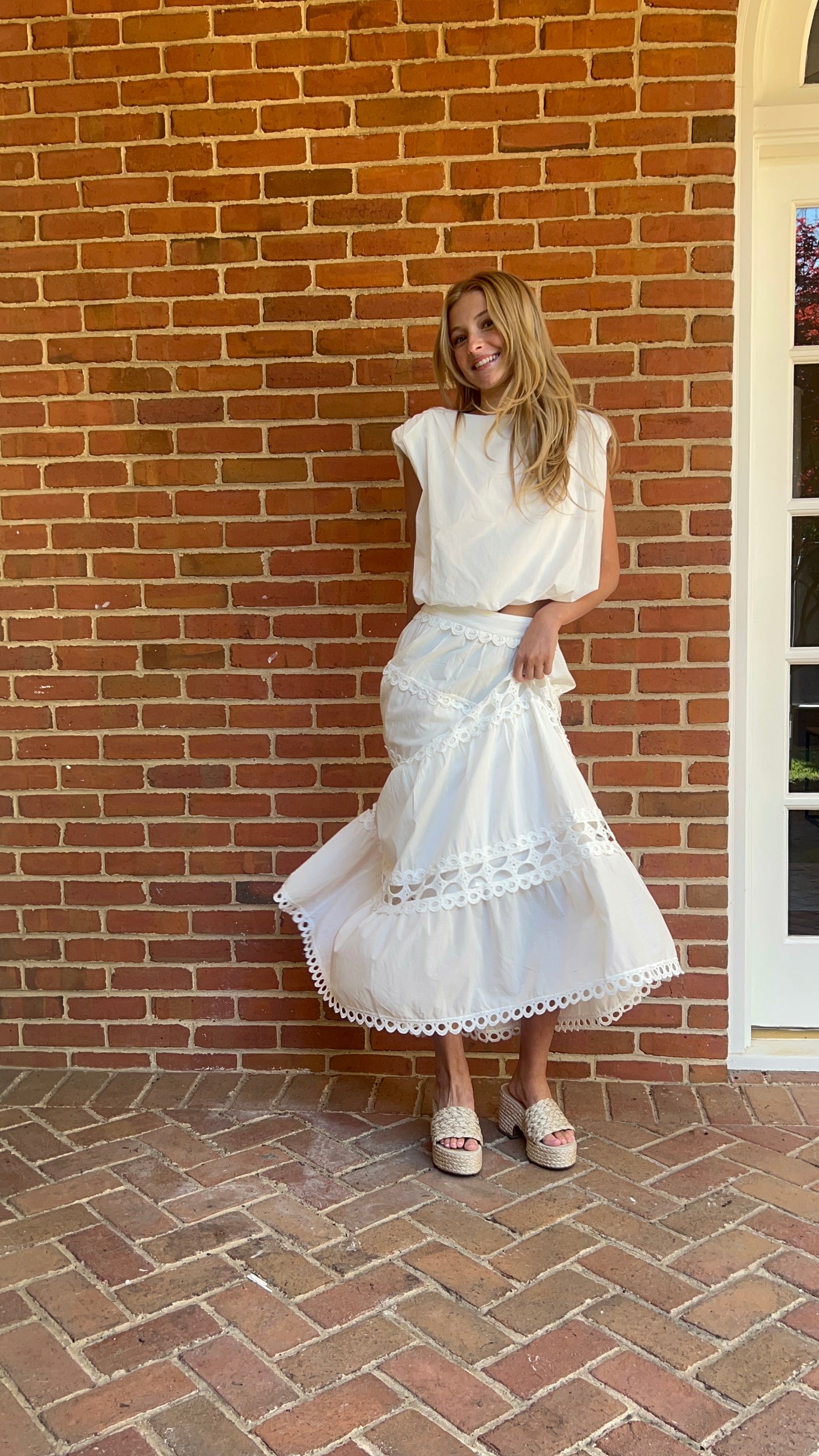 SLEEVELESS CROP BUBBLE TOP AND LACE TRIMMED MAXI SKIRT SET by So Me